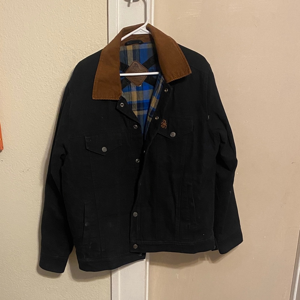 Legendary Whitetails Black Jacket with Brown Collar